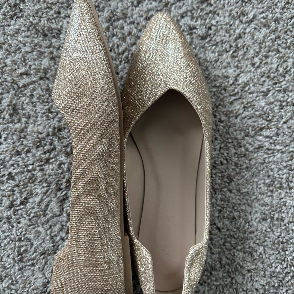 Shein Women’s Size 11 Gold Glitter Sparkle Flats - Picture 4 of 5